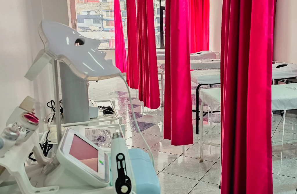 Laboratorios Estética Integral (3)